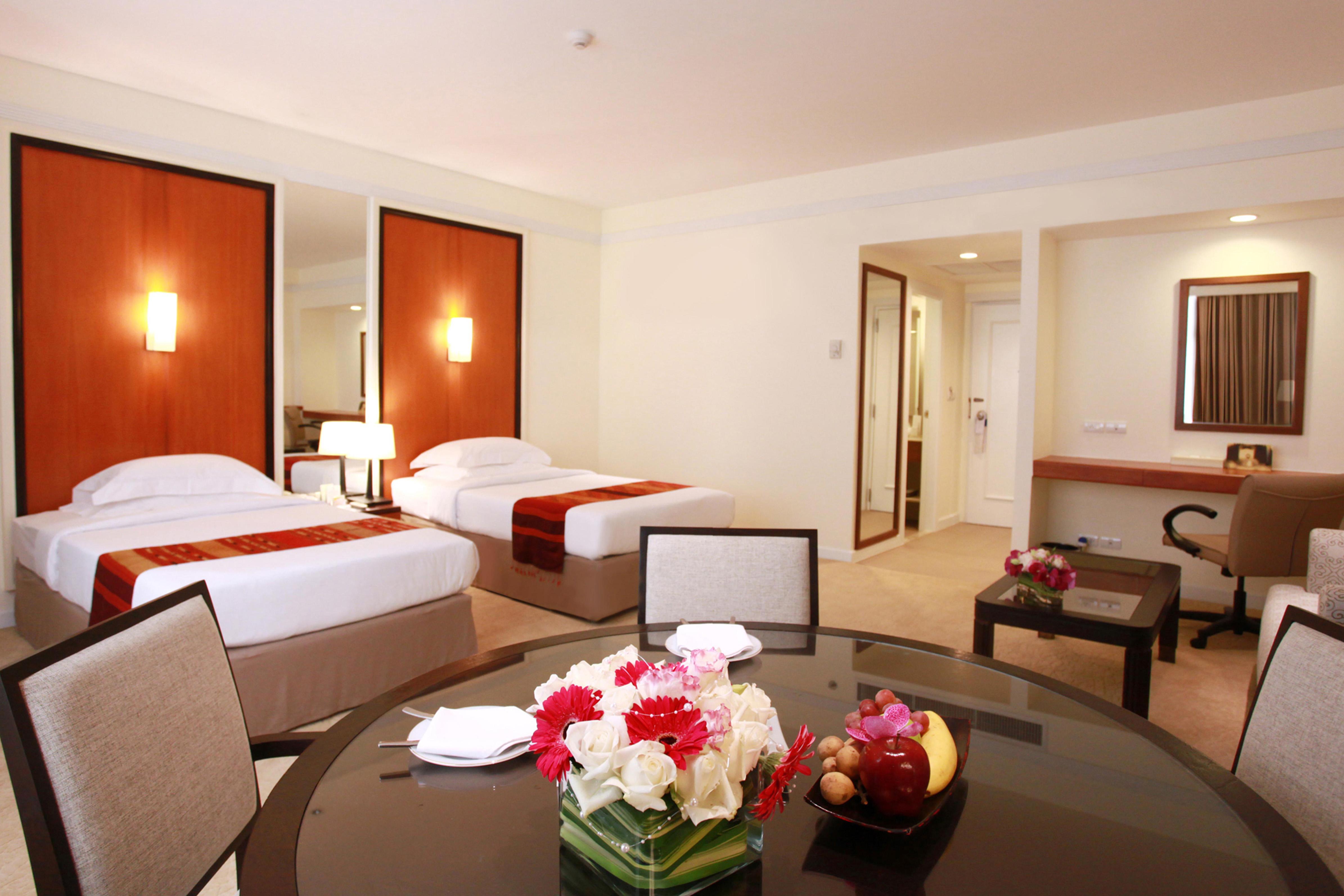 Dusit Princess Hotel 4*